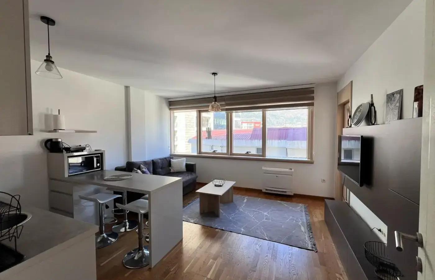 Luxury Suite 2