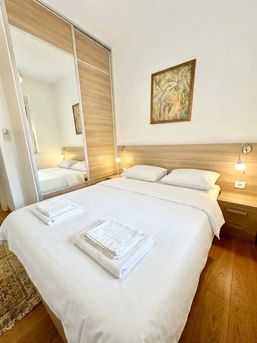 Luxury Suite 4 photo 2