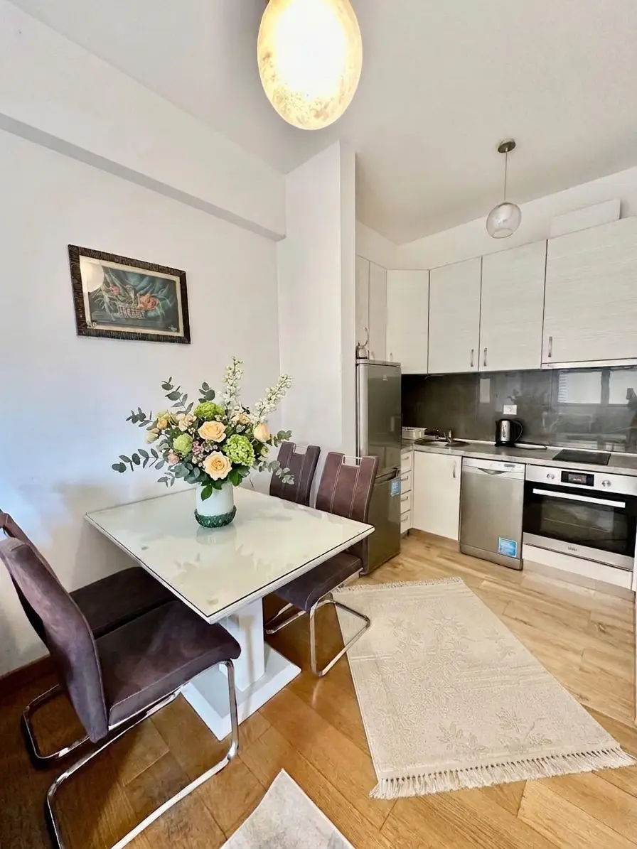 Luxury Suite 4 photo 3