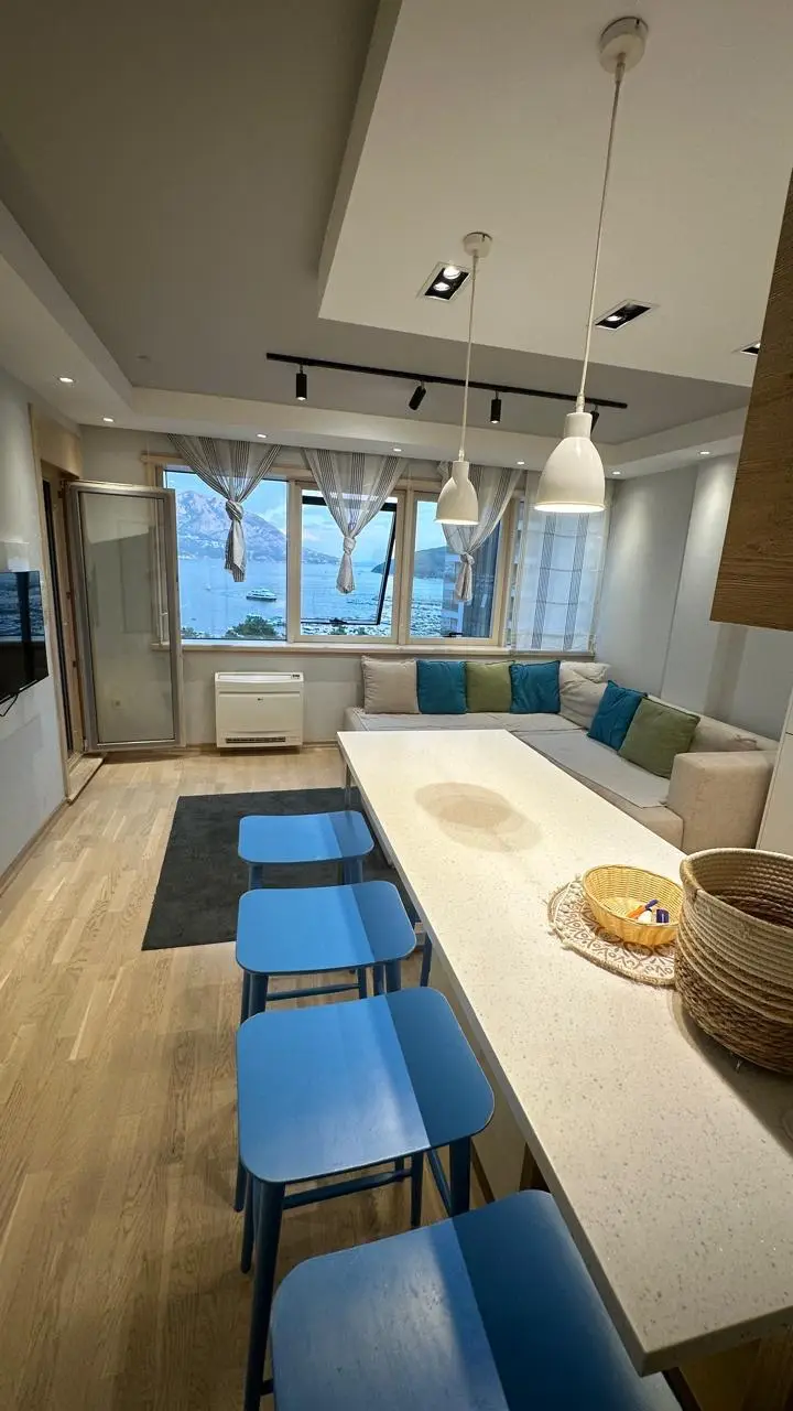 Luxury Suite 5 photo 3