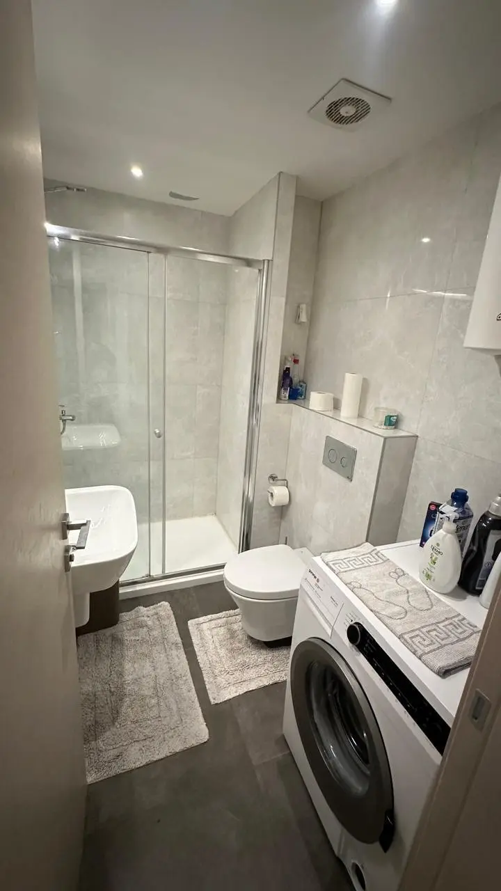 Luxury Suite 5 photo 17